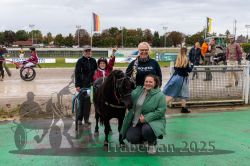 Dateiname=20250914_rmt_021_CR5_0059.jpg
Dateigröße=365KB
Abmessungen: 1000x667
hinzugefügt am: 15. September 2025 20250914_rmt_021_CR5_0059.jpg