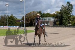 Dateiname=20250914_r04_190_CR5_0144.jpg
Dateigröße=314KB
Abmessungen: 1000x667
hinzugefügt am: 15. September 2025 20250914_r04_190_CR5_0144.jpg