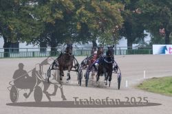 Dateiname=20251009_qu1_024_QU1_0123.jpg
Dateigröße=309KB
Abmessungen: 1000x667
hinzugefügt am: 09. Oktober 2025 20251009_qu1_024_QU1_0123.jpg