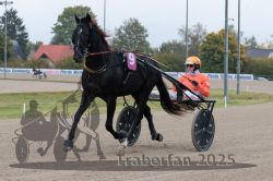 Dateiname=20251009_r02_034_R02_0131.jpg
Dateigröße=284KB
Abmessungen: 1000x667
hinzugefügt am: 09. Oktober 2025 20251009_r02_034_R02_0131.jpg