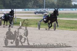 Dateiname=20251009_r05_103_R05_0419.jpg
Dateigröße=268KB
Abmessungen: 1000x667
hinzugefügt am: 09. Oktober 2025 20251009_r05_103_R05_0419.jpg