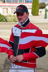 Dateiname=20251012_r08_025_CR5_0183.jpg
Dateigröße=238KB
Abmessungen: 667x1000
hinzugefügt am: 14. Oktober 2025 20251012_r08_025_CR5_0183.jpg