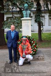 Dateiname=20251012_r08d_089_CR5_0558.jpg
Dateigröße=371KB
Abmessungen: 667x1000
hinzugefügt am: 14. Oktober 2025 20251012_r08d_089_CR5_0558.jpg