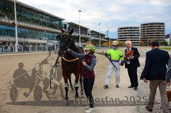 Dateiname=20251012_r09_127_CR5_0572.jpg
Dateigröße=310KB
Abmessungen: 1000x667
hinzugefügt am: 15. Oktober 2025 20251012_r09_127_CR5_0572.jpg