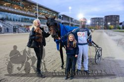 Dateiname=20251012_r10_110_CR5_0630.jpg
Dateigröße=337KB
Abmessungen: 1000x667
hinzugefügt am: 15. Oktober 2025 20251012_r10_110_CR5_0630.jpg