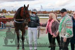 Dateiname=20251026_r02_145_R02_0473.jpg
Dateigröße=353KB
Abmessungen: 1000x667
hinzugefügt am: 27. Oktober 2025 20251026_r02_145_R02_0473.jpg