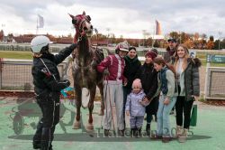 Dateiname=20251026_r05_121_R05_0449.jpg
Dateigröße=325KB
Abmessungen: 1000x667
hinzugefügt am: 28. Oktober 2025 20251026_r05_121_R05_0449.jpg