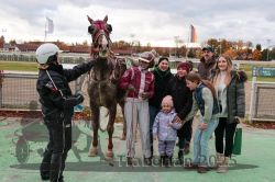 Dateiname=20251026_r05_122_R05_0452.jpg
Dateigröße=324KB
Abmessungen: 1000x667
hinzugefügt am: 28. Oktober 2025 20251026_r05_122_R05_0452.jpg